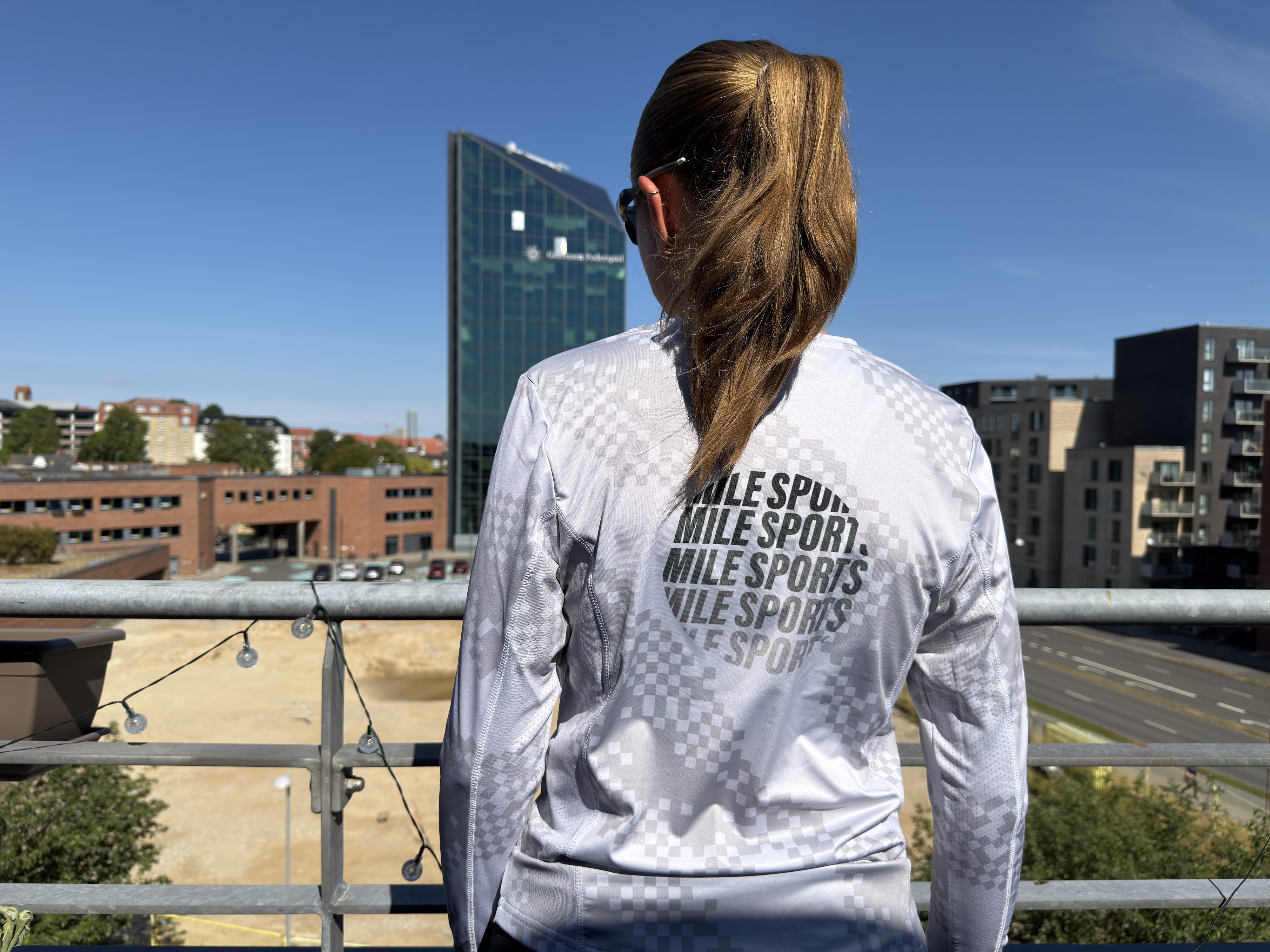 MS Long Sleeve T-Shirt Lysegrå // Damer