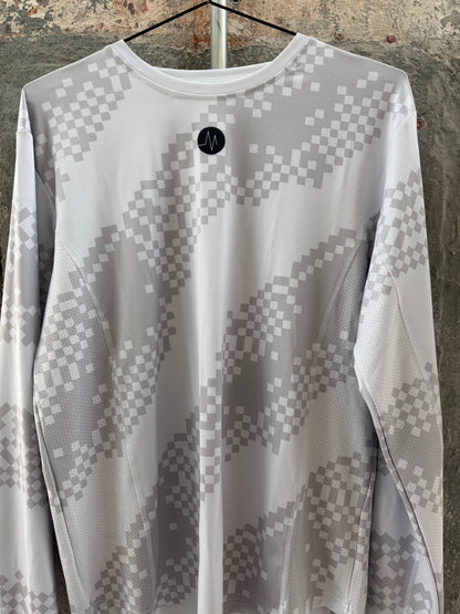 MS Long Sleeve T-Shirt Lysegrå // Herrer – Produktfoto forside