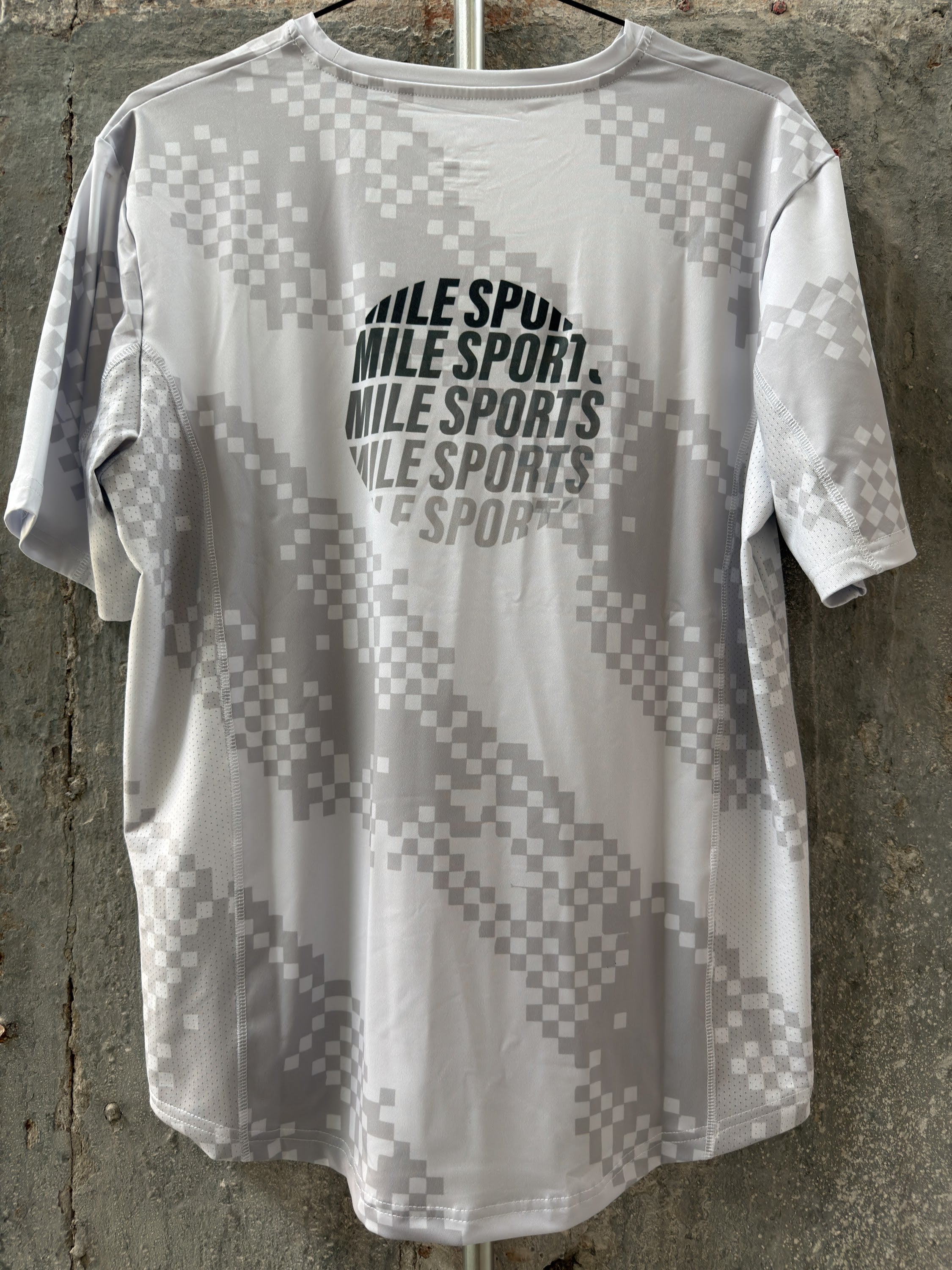 MS T-Shirt Lysegrå // Herrer – Produktfoto bagside