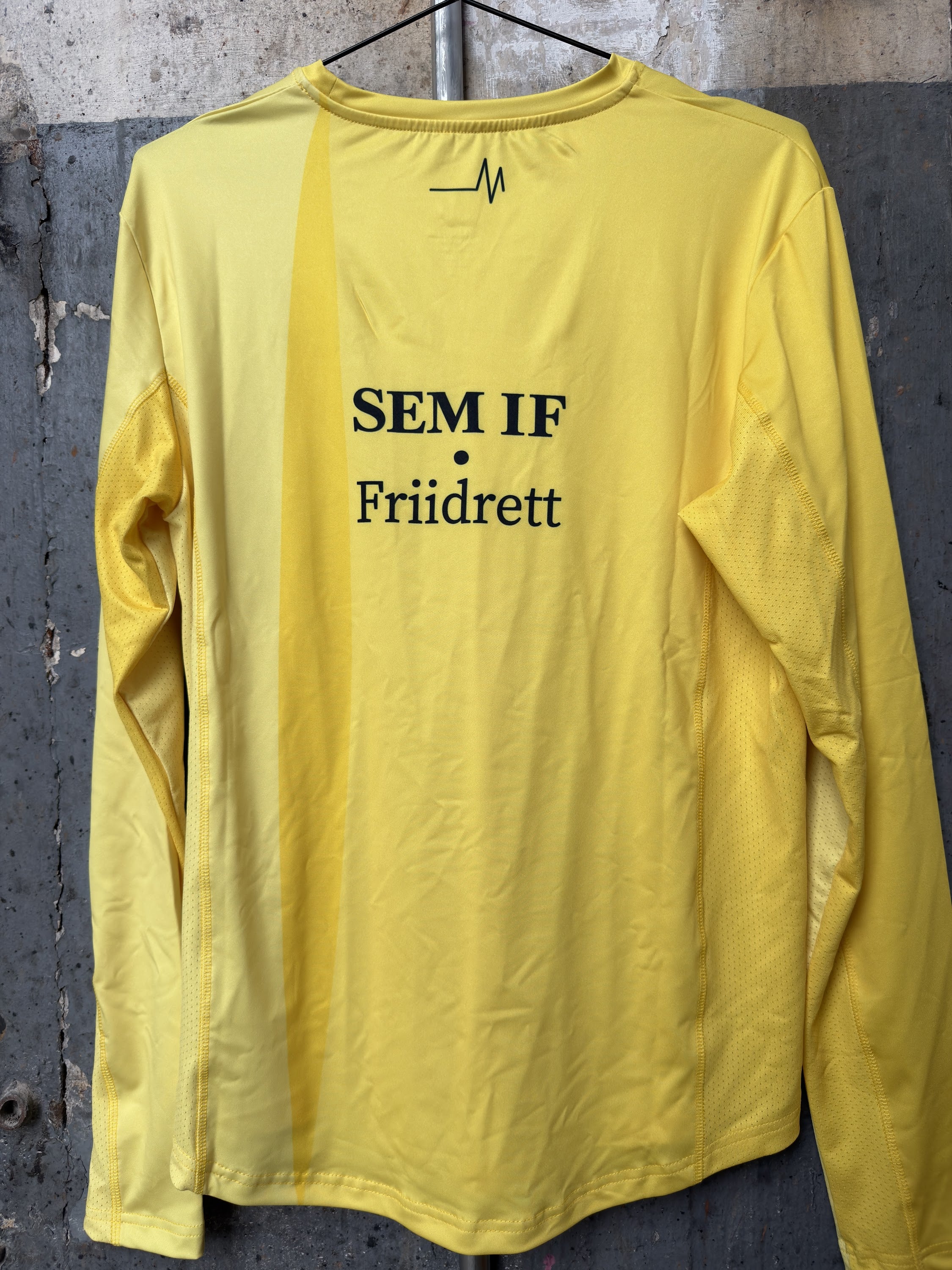 SEM IF Long Sleeve T-shirt // Damer – Produktfoto bagside