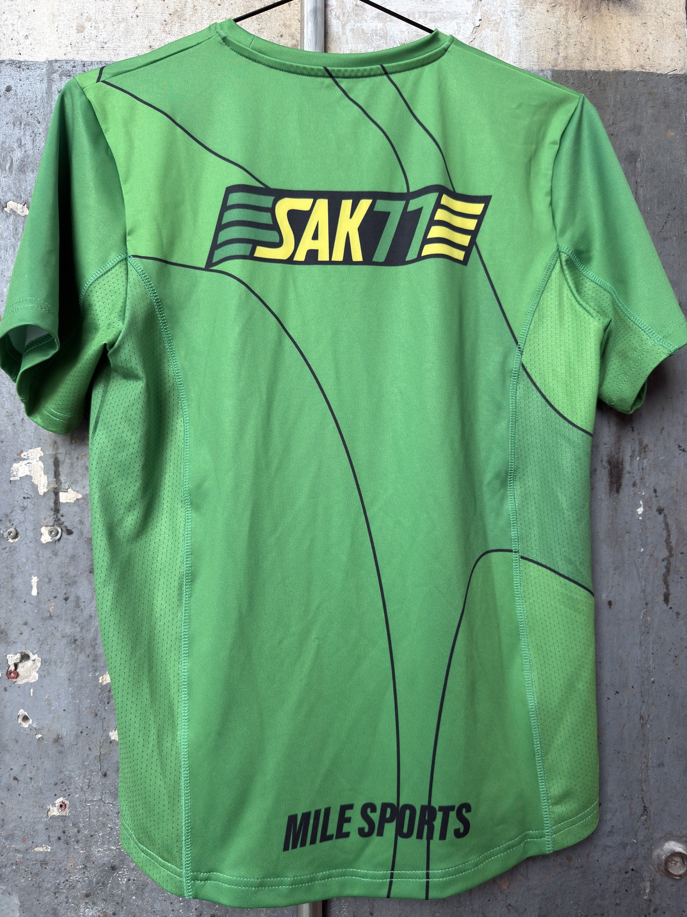 SAK77 T-Shirt // Børn – Produktfoto bagside