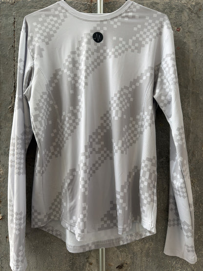 MS Long Sleeve T-Shirt Lysegrå // Damer – Produktfoto forside